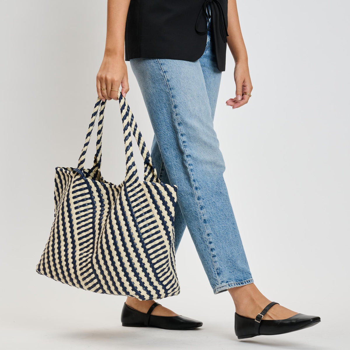 Woman wearing Navy Ivory Moda Luxe Solana Tote 842017135791 View 2 | Navy Ivory