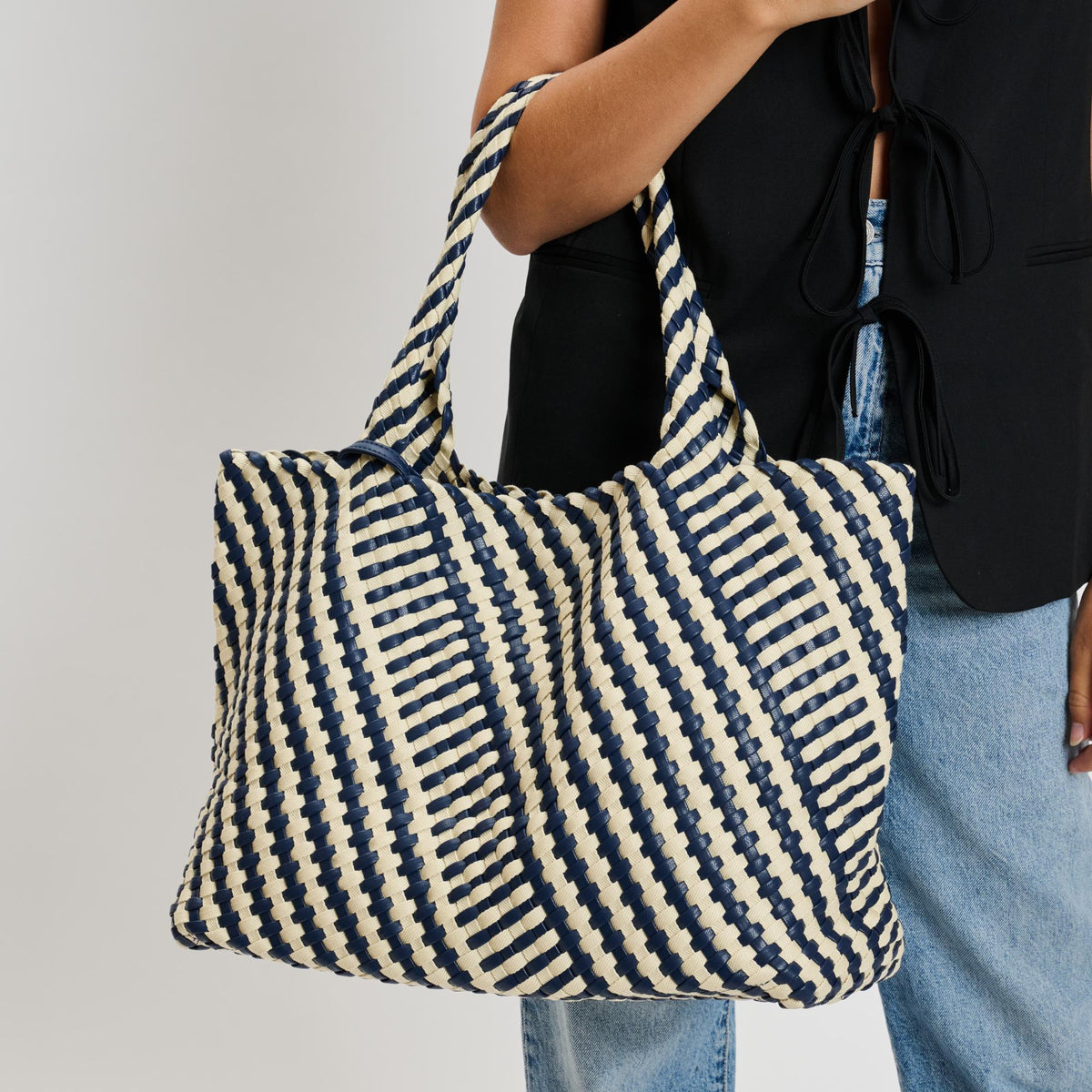 Woman wearing Navy Ivory Moda Luxe Solana - Mixed Material Tote 842017135791 View 4 | Navy Ivory