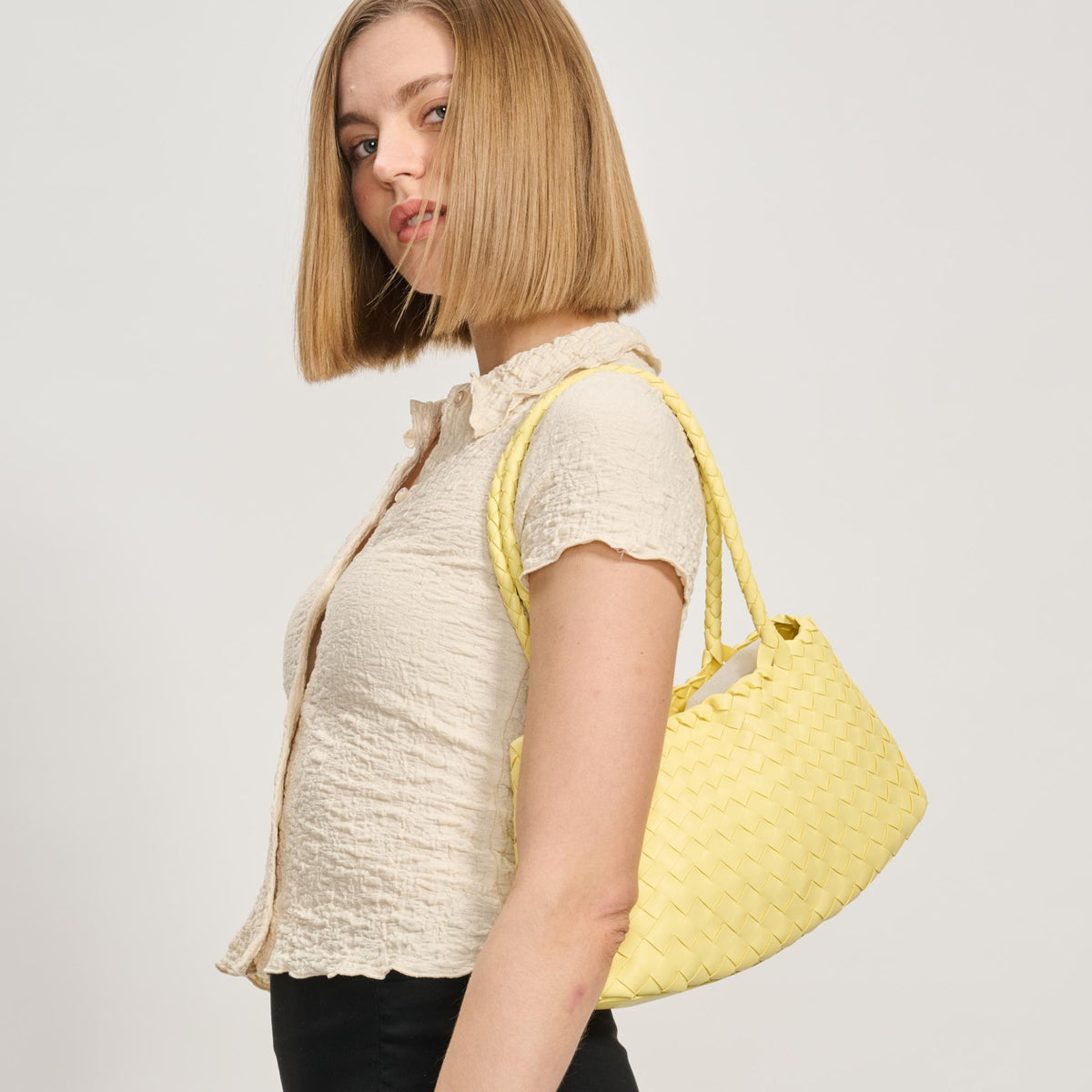 Woman wearing Butter Moda Luxe Millie Hobo 842017138723 View 3 | Butter