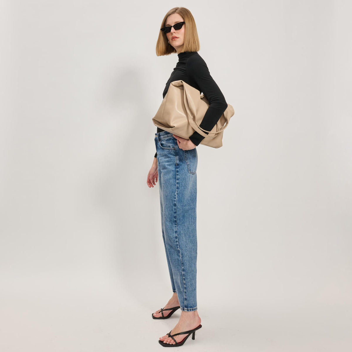 Woman wearing Natural Moda Luxe Faye Hobo 842017138761 View 3 | Natural