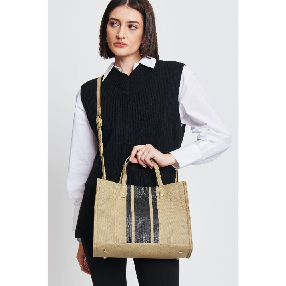 Woman wearing Sage Moda Luxe Zaria Tote 842017131588 View 1 | Sage