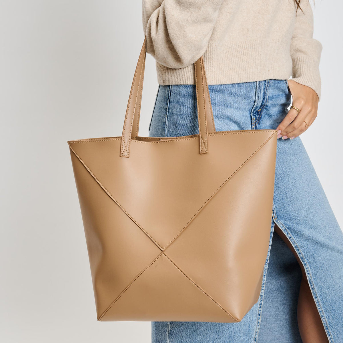 Woman wearing Natural Moda Luxe Lauren Tote 842017136705 View 4 | Natural