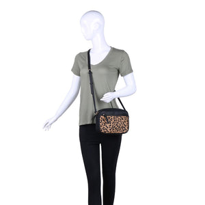 Product Image of Moda Luxe Mia Crossbody 842017121343 View 5 | Leopard