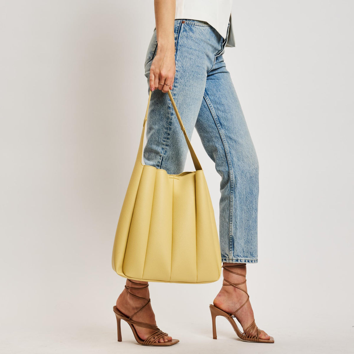 Woman wearing Butter Moda Luxe Zelda Hobo 842017138372 View 2 | Butter