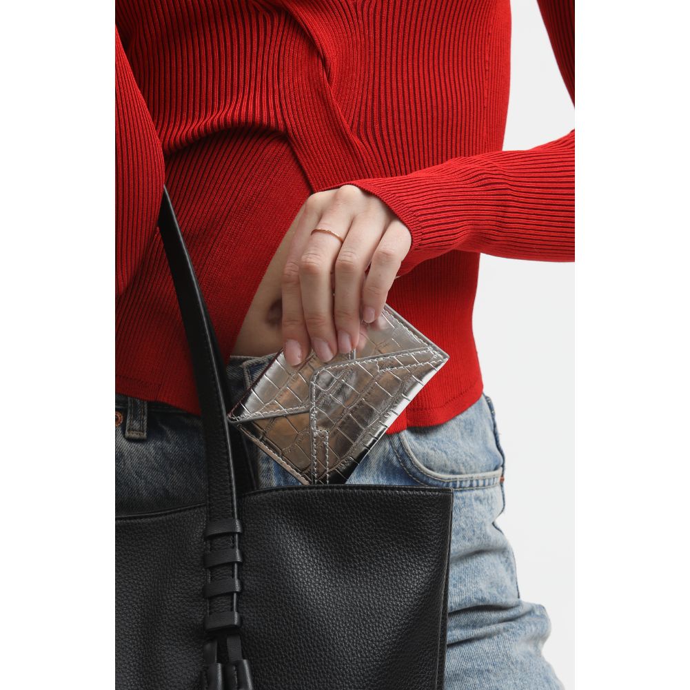 Woman wearing Silver Moda Luxe Mia Card Holder 842017134015 View 1 | Silver
