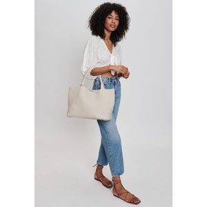 Woman wearing Ivory Moda Luxe Solana Tote 842017132158 View 3 | Ivory