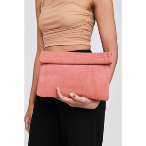 Woman wearing Ginger Moda Luxe Gianna Clutch 842017106821 View 1 | Ginger