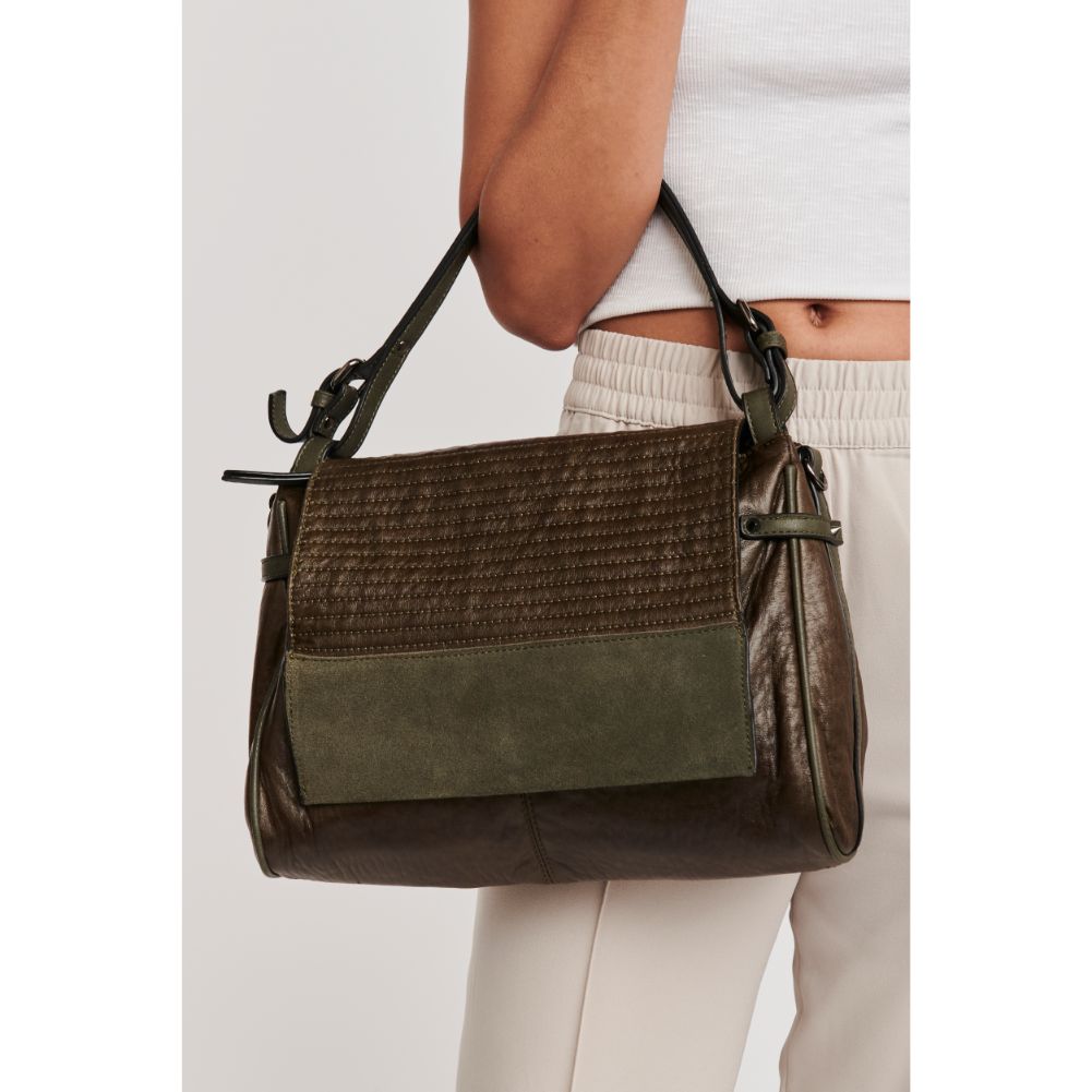 Woman wearing Olive Moda Luxe Lucy Messenger 842017117469 View 2 | Olive