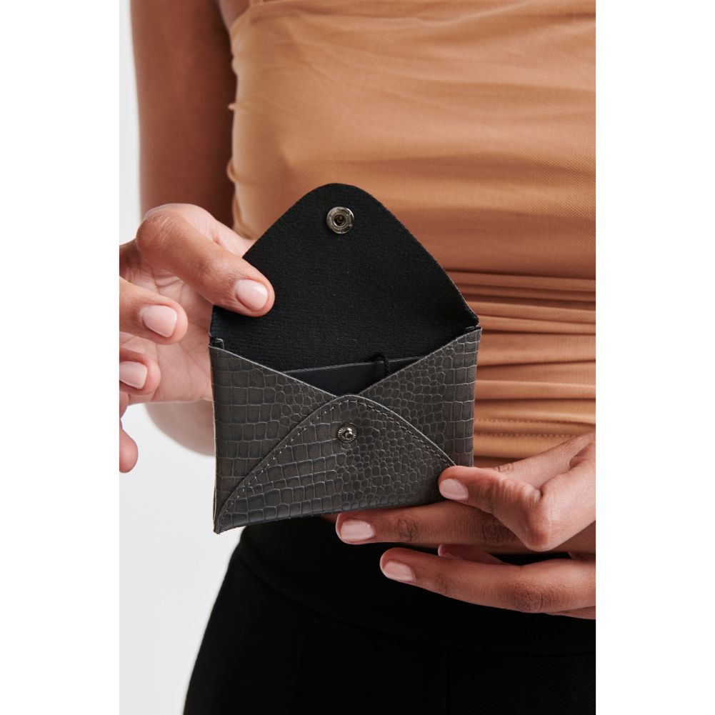 Woman wearing Slate Moda Luxe Sia Card Holder 842017126447 View 2 | Slate