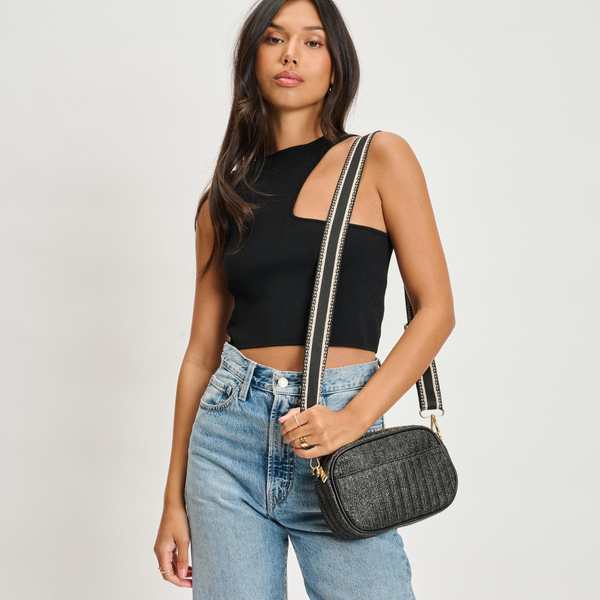 Woman wearing Black Moda Luxe Snazzy Crossbody 842017135418 View 1 | Black