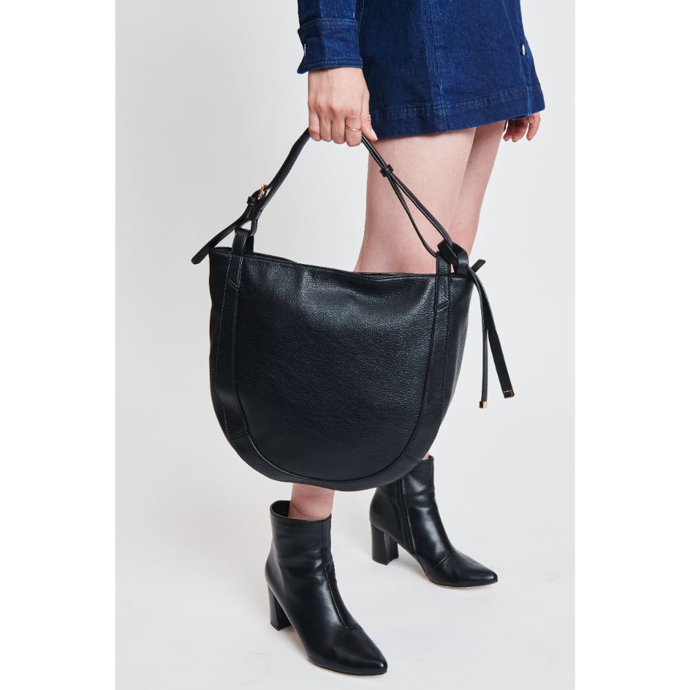 Woman wearing Black Moda Luxe Amina Hobo 842017131311 View 2 | Black