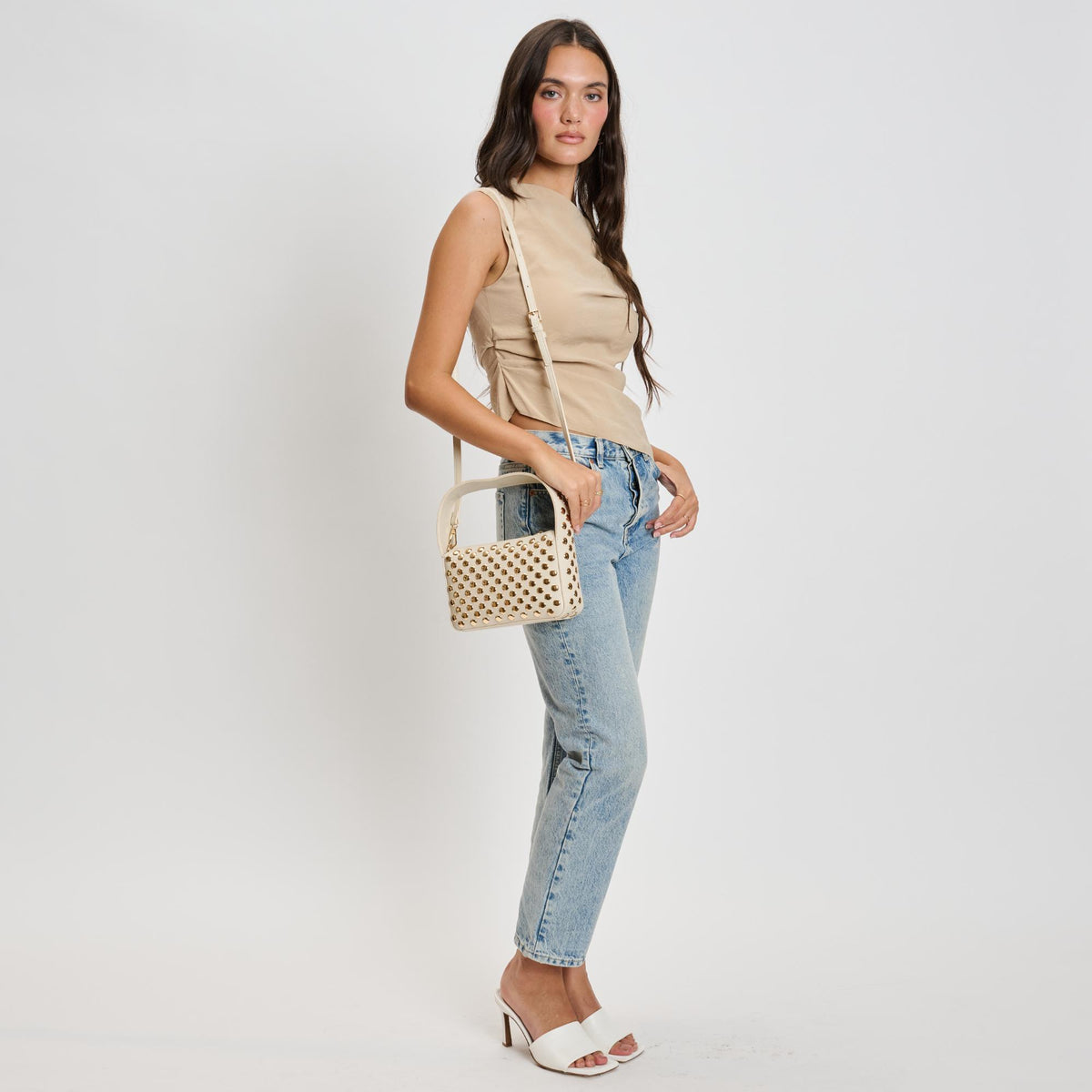 Woman wearing Oatmilk Moda Luxe Isabel Crossbody 842017137085 View 4 | Oatmilk