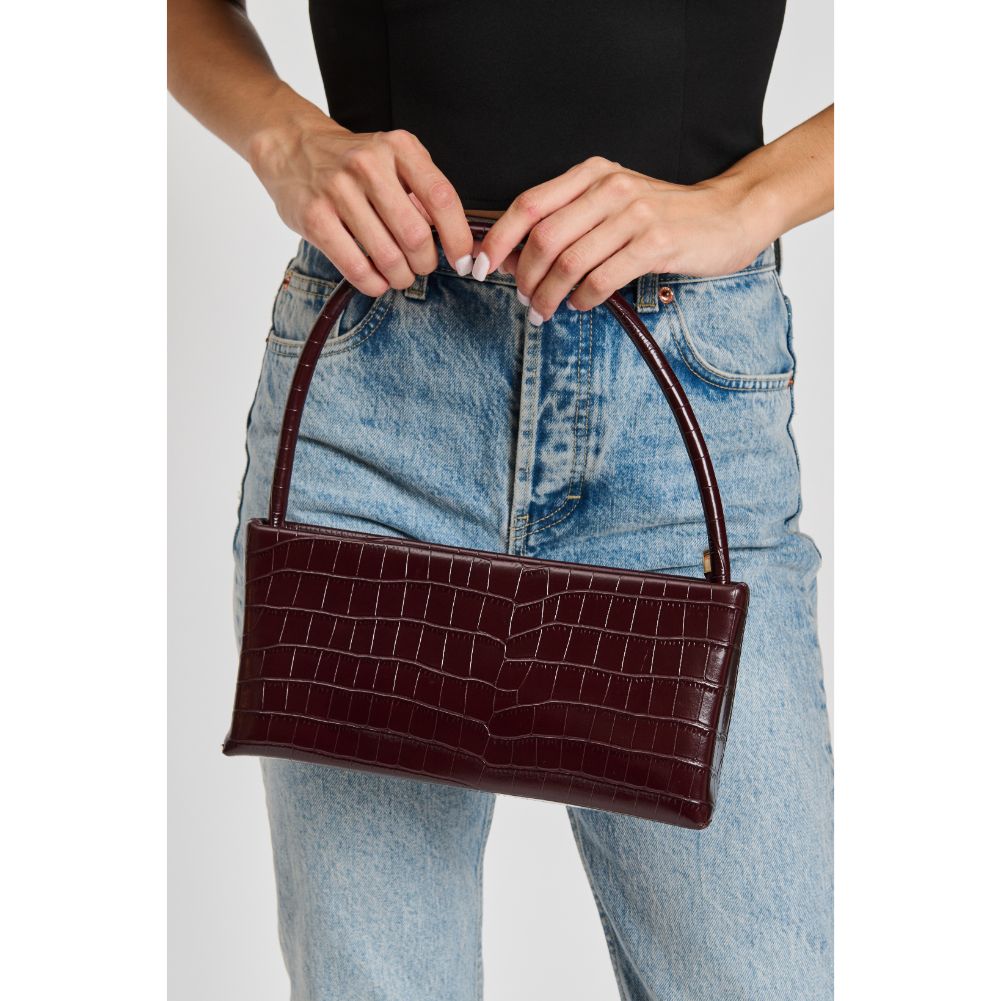 Woman wearing Merlot Moda Luxe Mandy Crossbody 842017133285 View 1 | Merlot