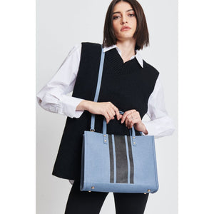 Woman wearing Denim Moda Luxe Zaria Tote 842017131564 View 1 | Denim